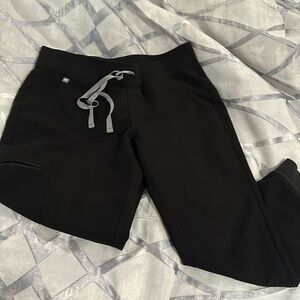 Figs women’s Zamora jogger size medium petite